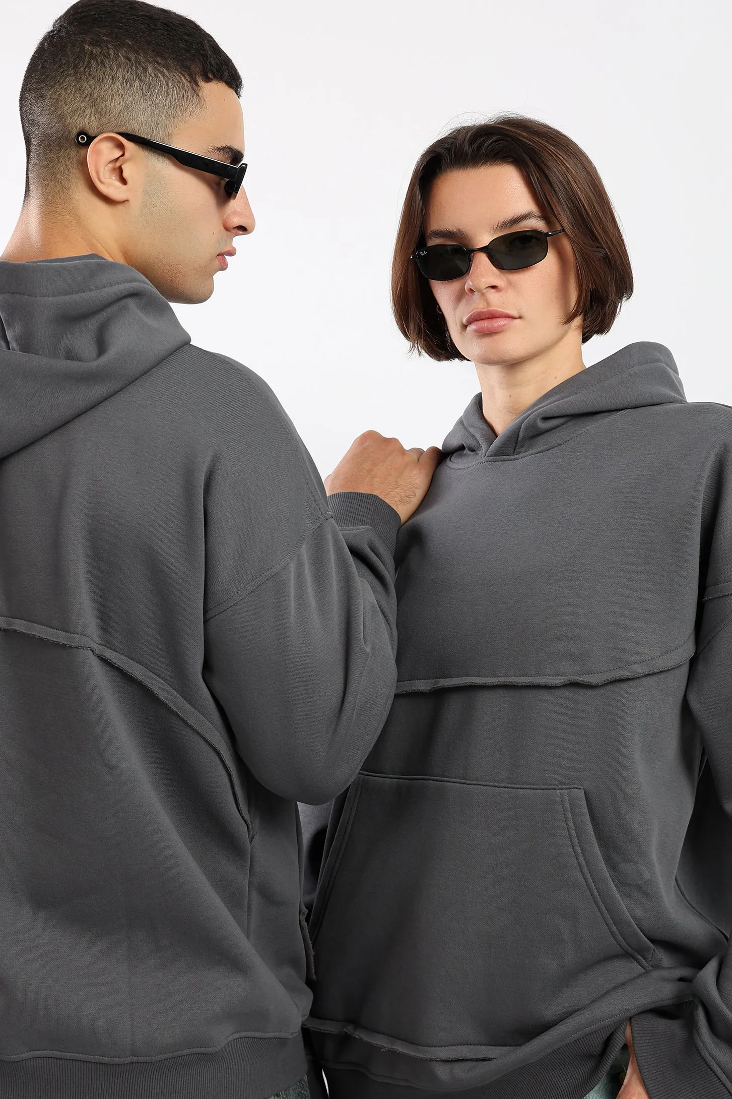 ASYMMETRICAL SET