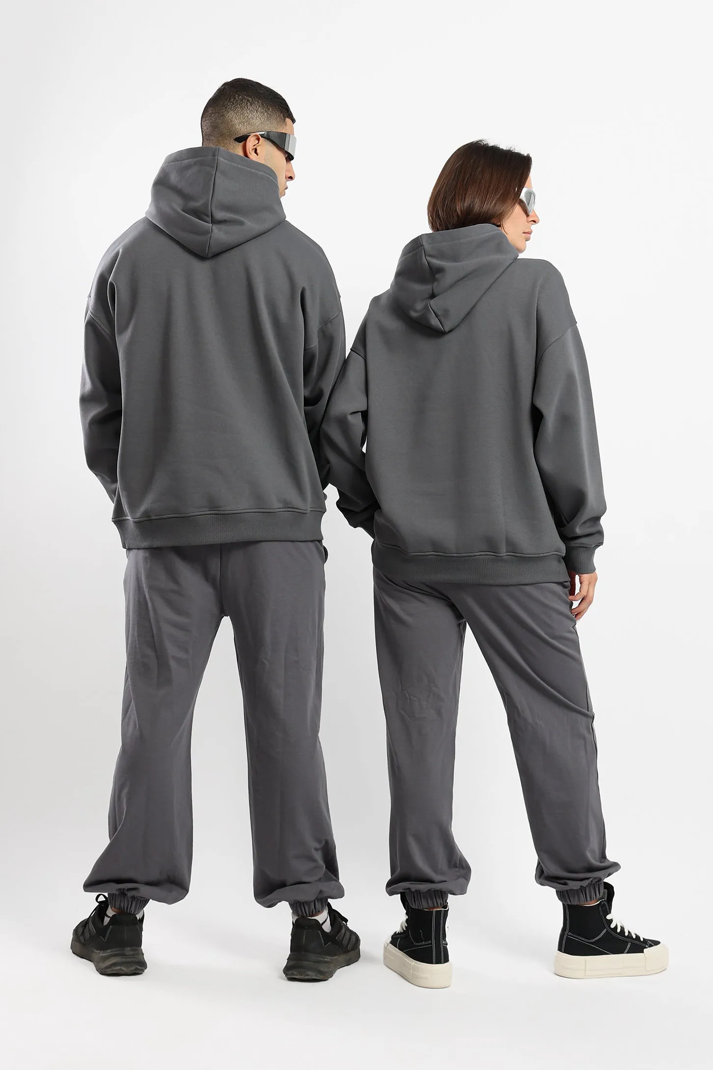 ASYMMETRICAL SET