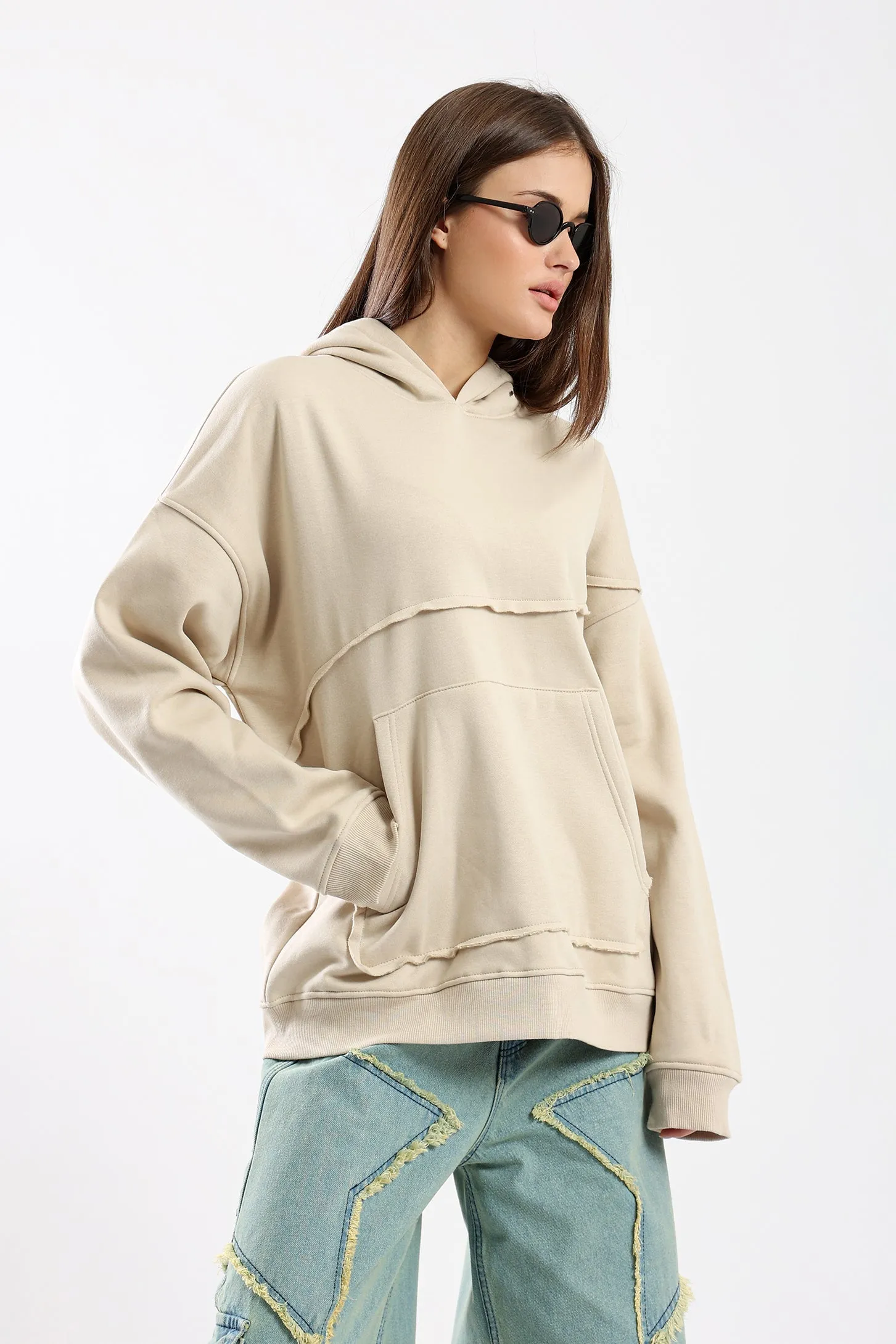 ASYMMETRICAL SET