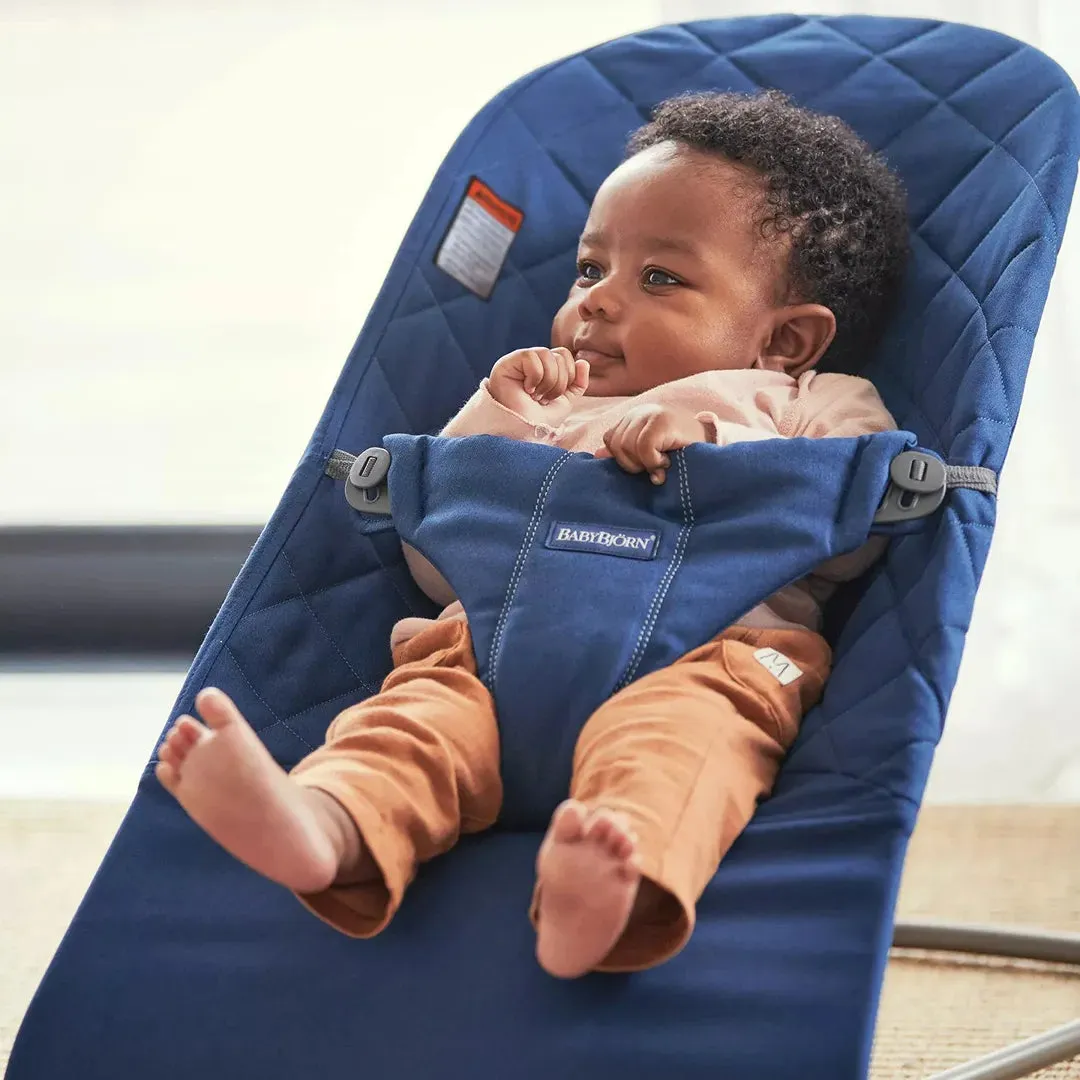 Bouncer Bliss, Cotton Classic Quilt - Midnight Blue