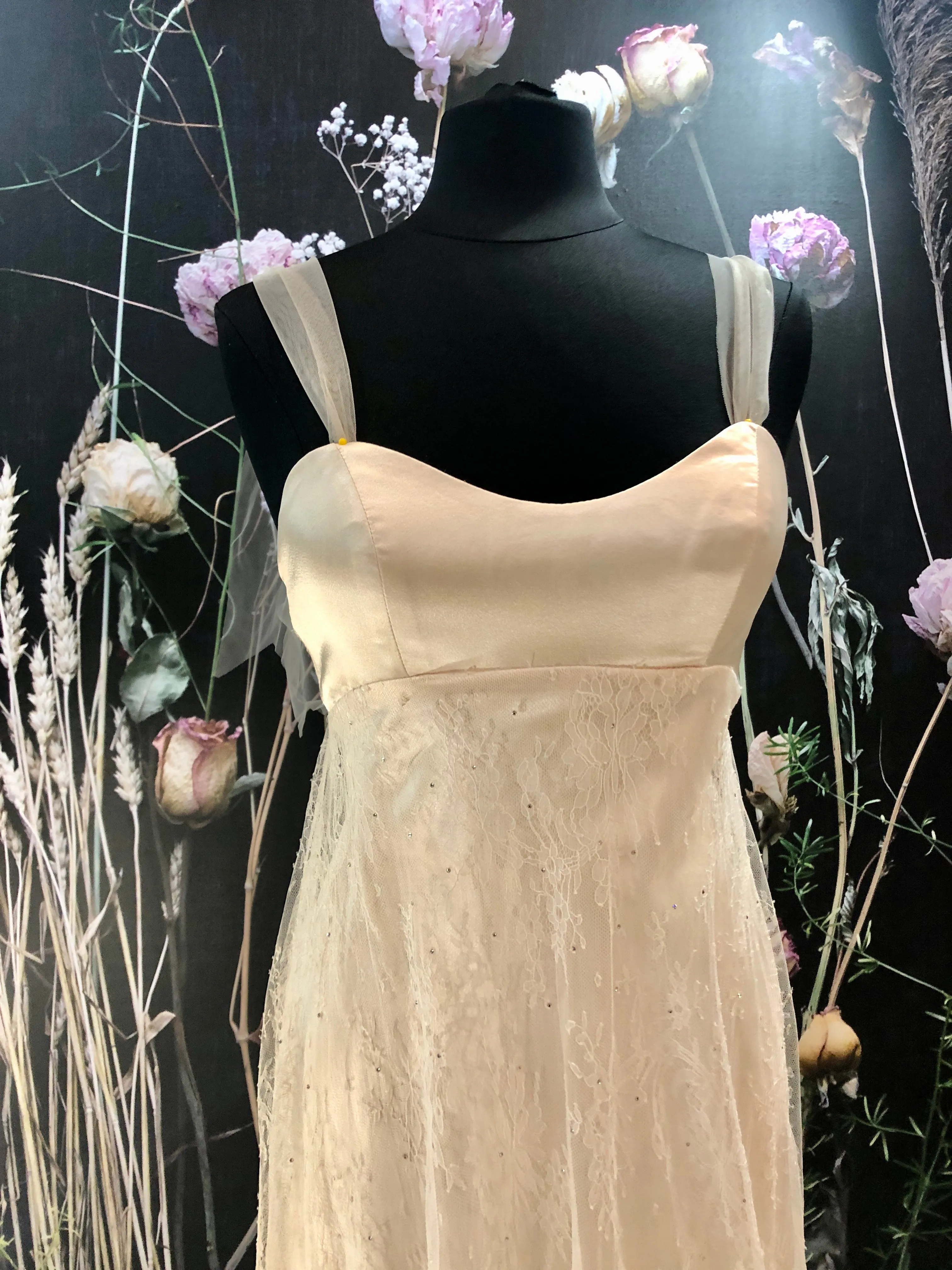 Dress 5769: EcoChic Bridal "Daphne Bridgerton" waist 27